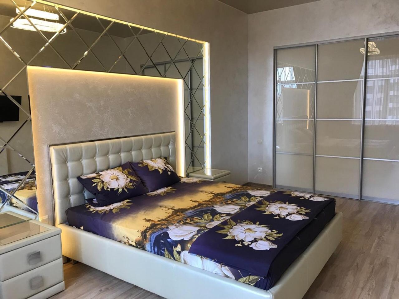 Apartment Luxury In Downtown, Near River Esplanade Kharkiv