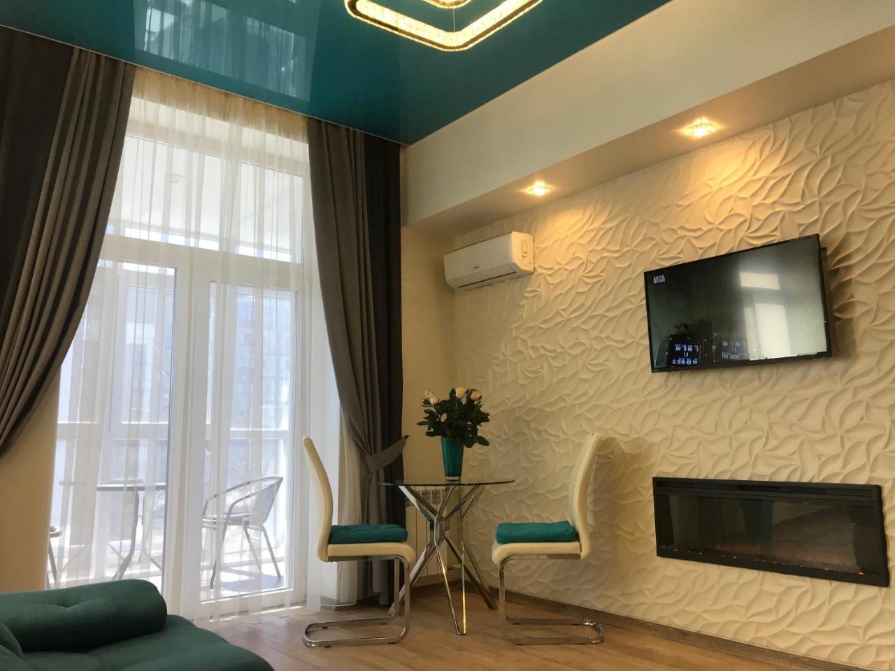 Luxury In Downtown, Near River Esplanade *