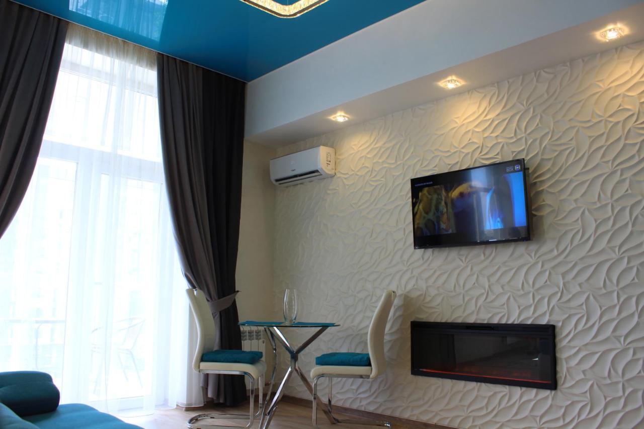Luxury In Downtown, Near River Esplanade