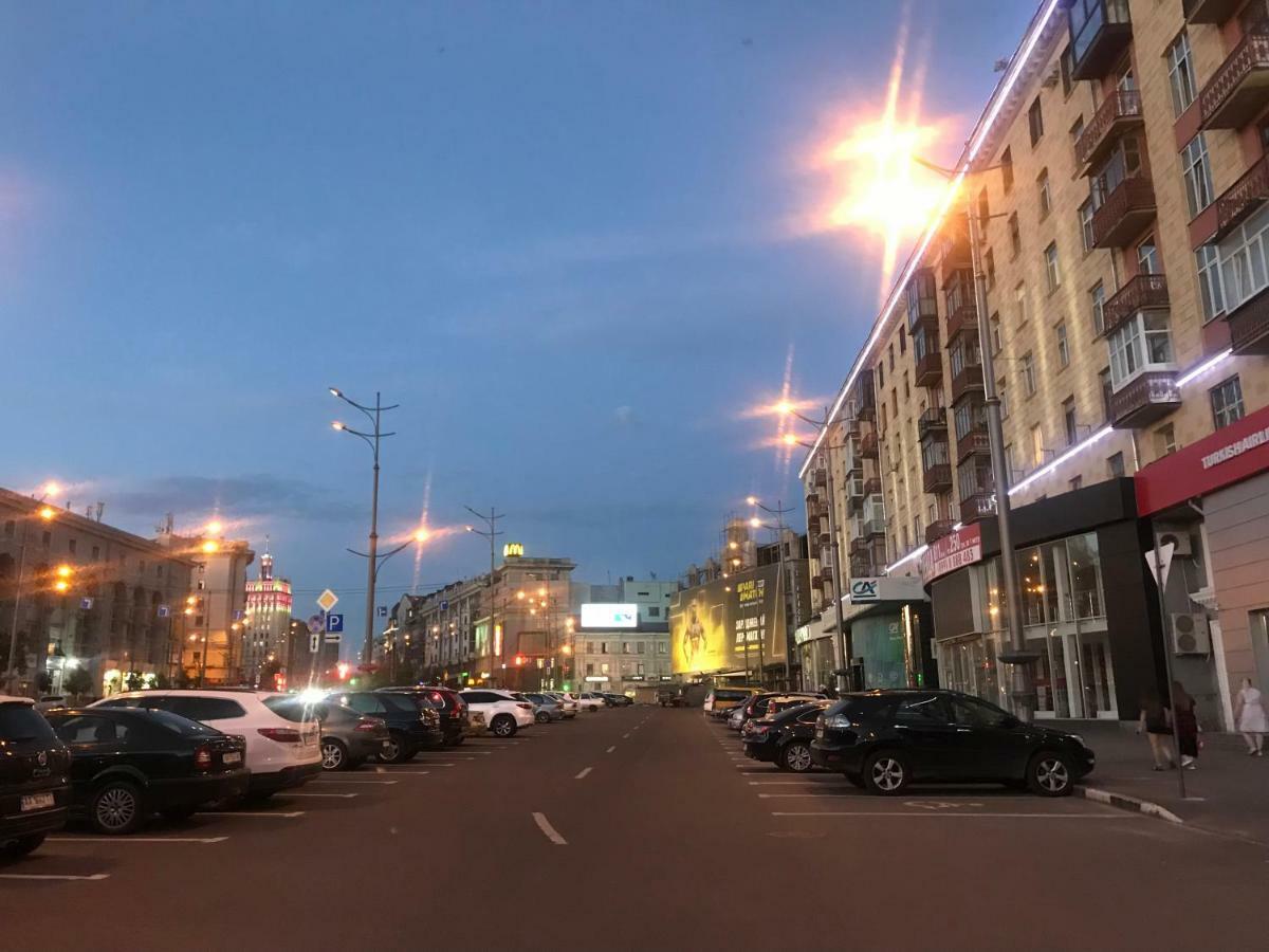 Luxury In Downtown, Near River Esplanade
